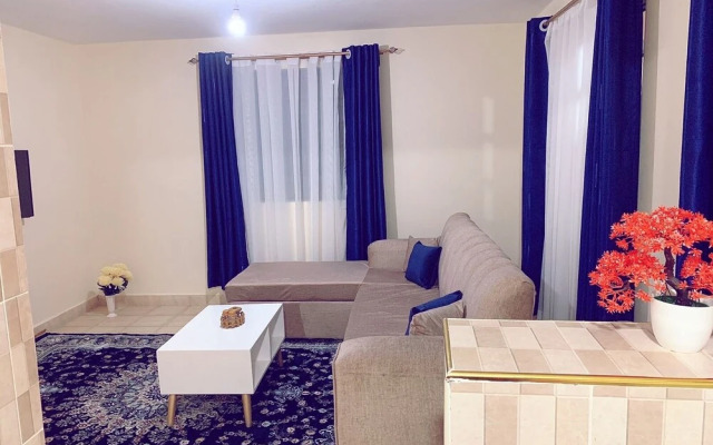 Lux Suites Polytech Court Apartments
