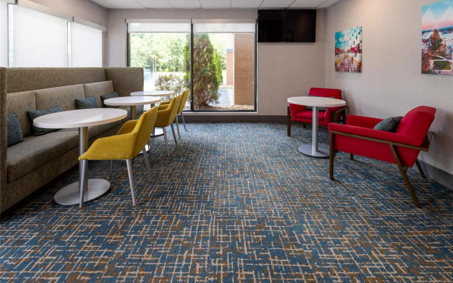 Hampton Inn Commerce