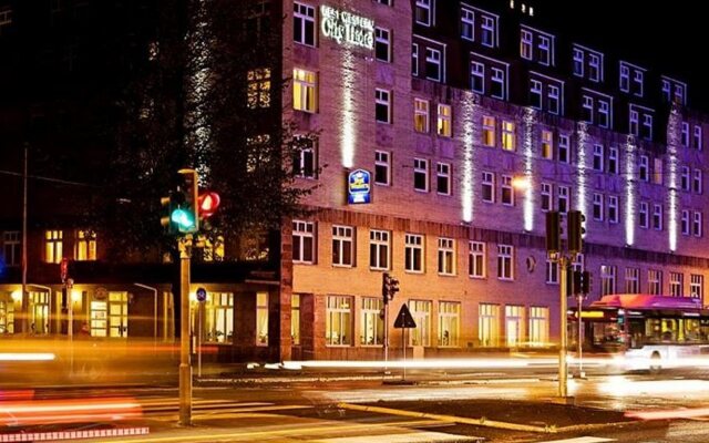 Отель City Hotel Швеция, Эребру - отзывы, цены и фото номеров - забронировать отель City Hotel онлайн вид на фасад