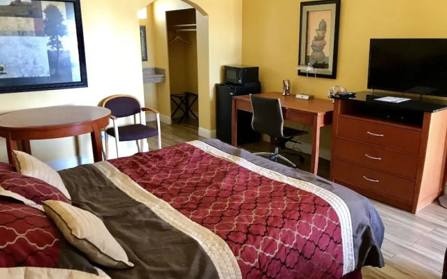 Town & Country Motel