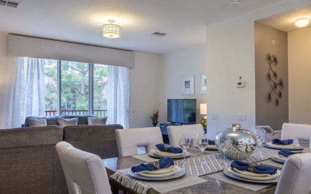 Tropical Dreams Townhome 3 Bedroom Condo by RedAwning