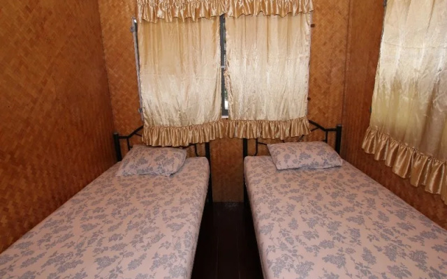 Nita Raft House
