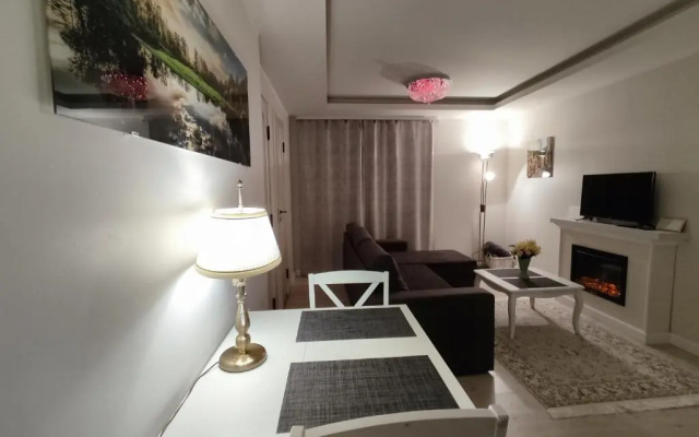 Romantic suite with sauna, free parking
