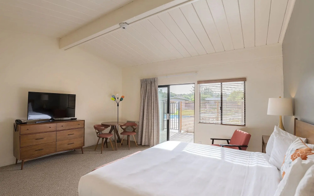 Contenta Inn