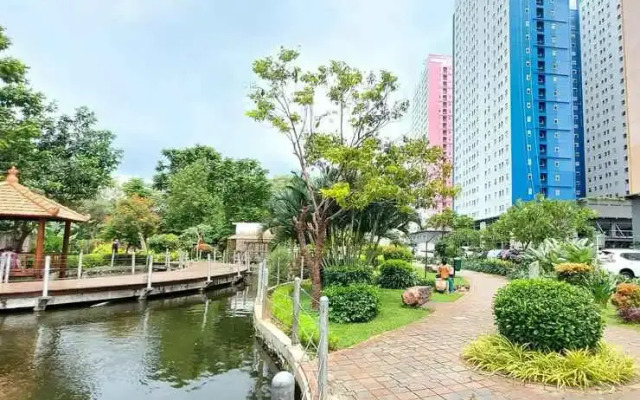 Apartment Green Pramuka City by Erna