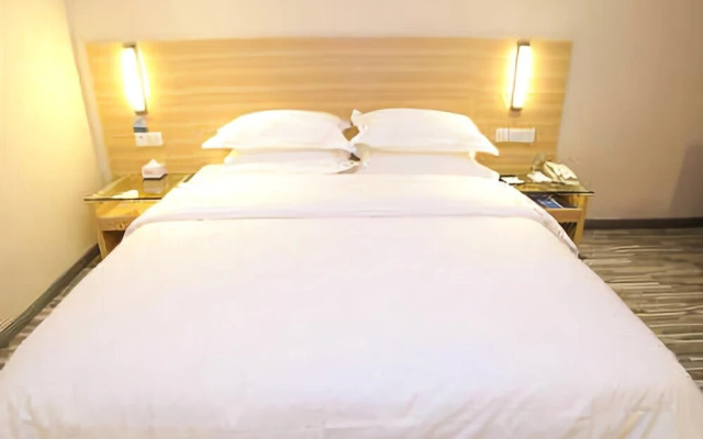Yihao Hotel (Yichang Three Gorges Tourist Center Wanda Plaza Branch)