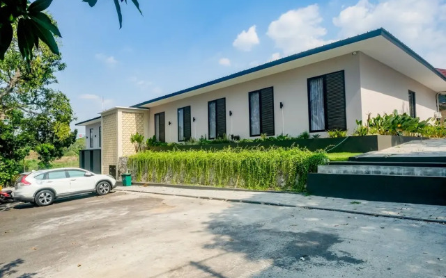 Urbanview Hotel JJ Bukitsari Semarang