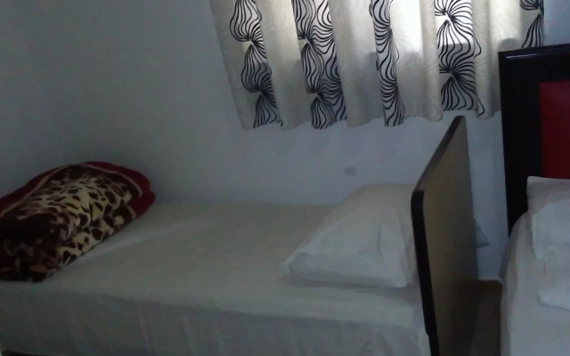 Hotel Flora