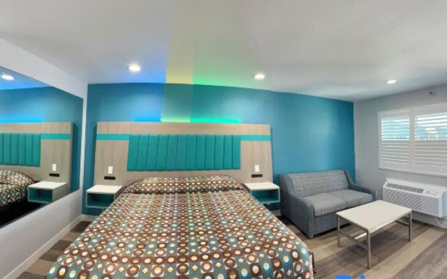 Royale Inn Motel
