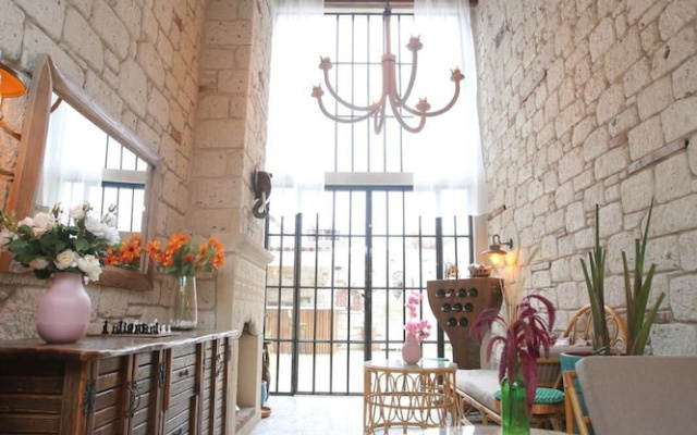 Thera Alaçatı Otel