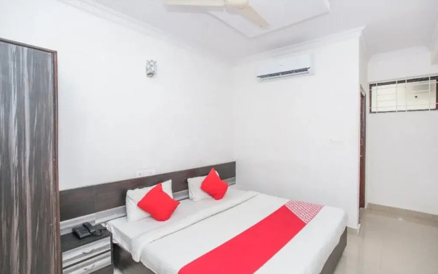 Hotel Turista by OYO Rooms