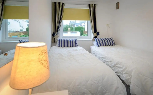 Spacious, Beachy Holiday Home on the Edge of Abersoch