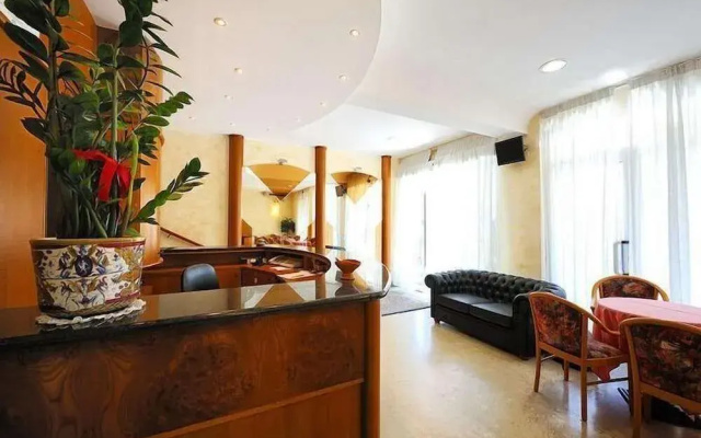 Hotel Bridge