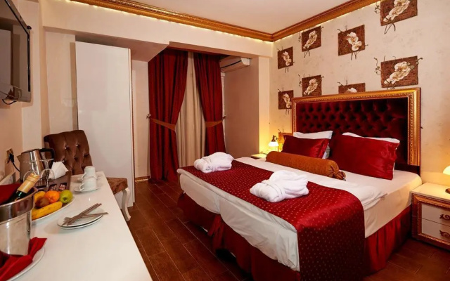 Marmara Deluxe Hotel