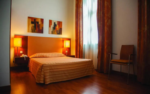 Hotel Apartamento Geres Ribeiro