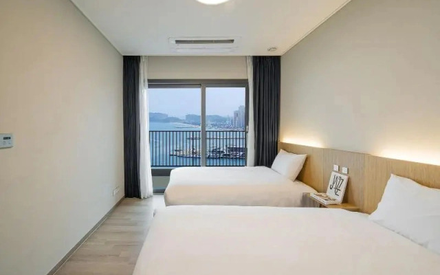 Sokcho I Park Suite Hotel And Residence
