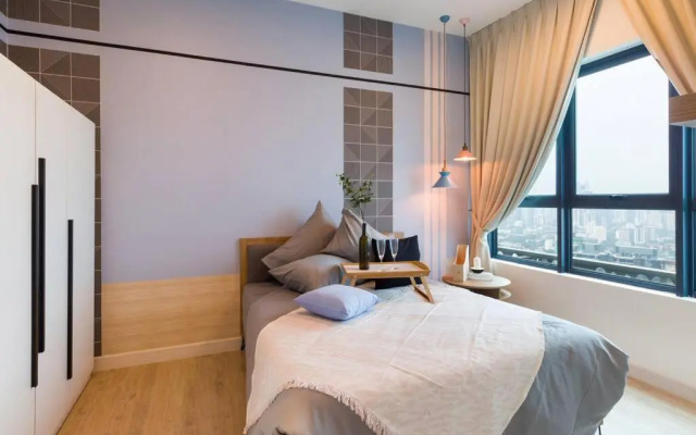 New! Contemporary 1BR Apartment near KLCC