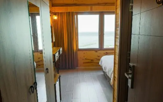 Sarı Köşk Hotel