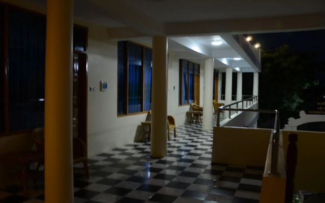 Manisanda Hotel