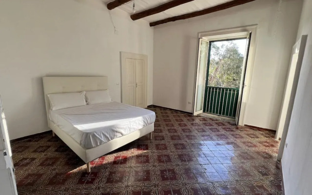 Carafa's Central Apartments