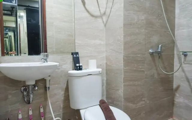 Relaxing Studio At Vida View Makassar Apartment
