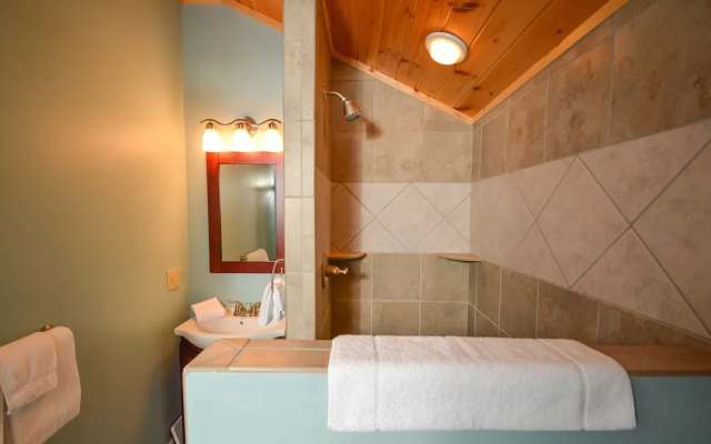 Sunrise Cove 4 Bedroom House