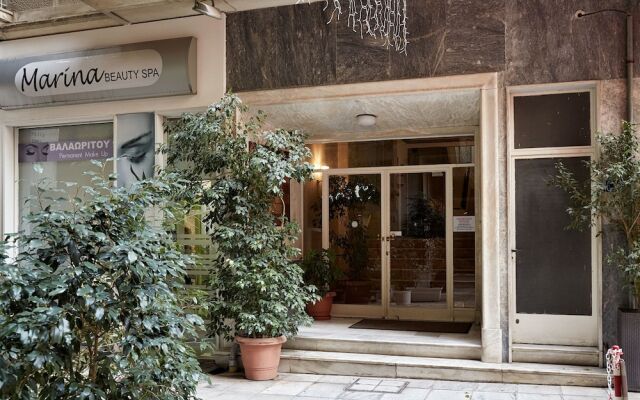 Апартаменты Valaoritou Boutique Apartment Афины вид на фасад