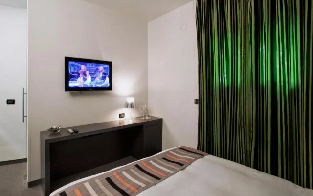 Ma Hotel