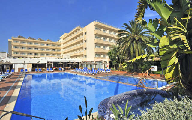 Globales Santa Ponsa Park Hotel вид на фасад