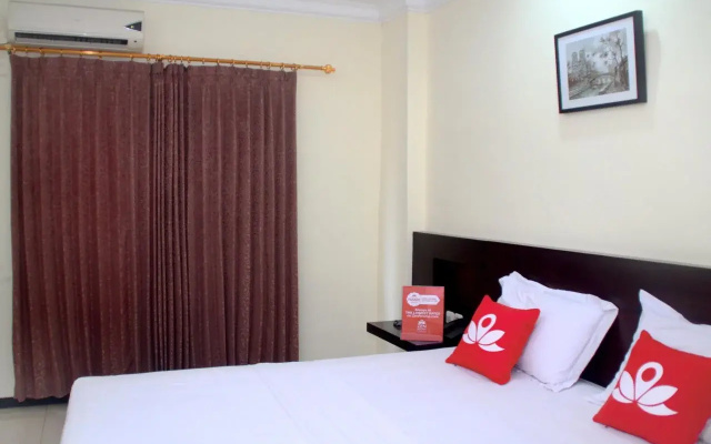 Family Guest House Surabaya