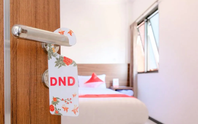 OYO 2390 Harmoni Merak Homestay