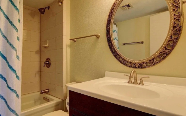 Sea Escape - 2 Br Condo