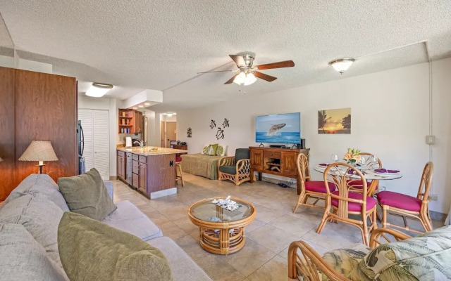 Maui Sunset B110 1 Bedroom Condo by RedAwning
