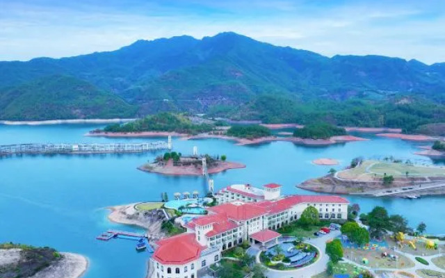 Yunman Ruijin Resort Hotel