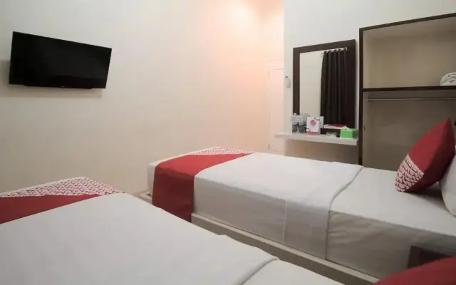 OYO 765 Wisma Andalas Asri Syariah