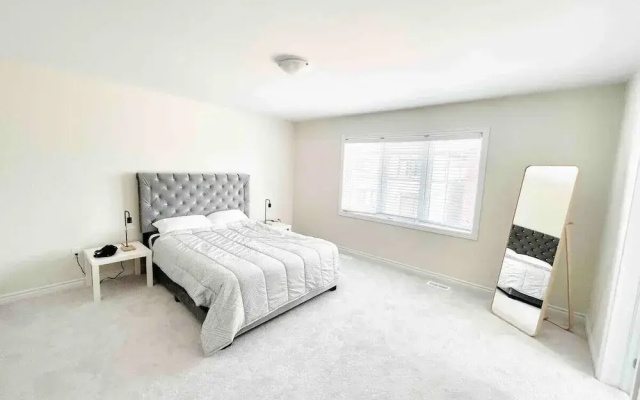 Brand New 3 Bedroom Home in West Niagara