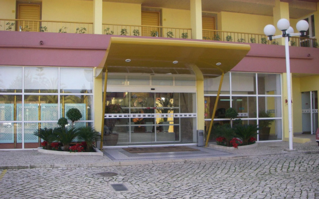 Baia Cristal Beach & Spa Resort