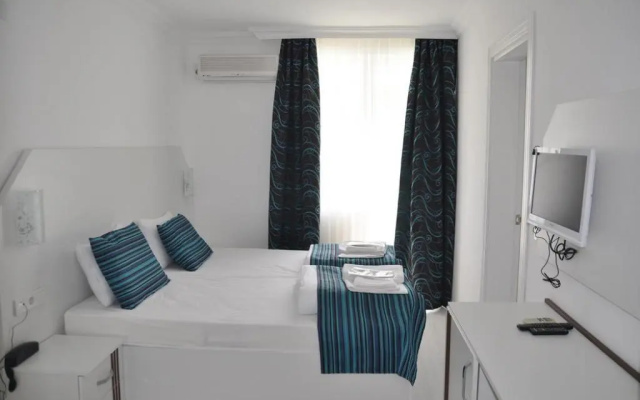 Teos Hotel