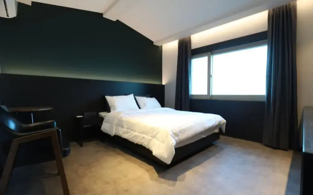 Dubai Hotel