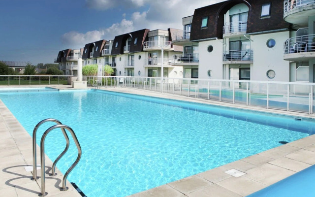 Cozy Apartment near Oostende in Bredene