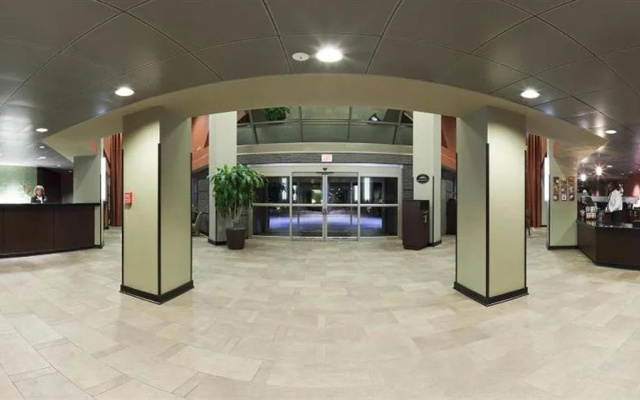 Crowne Plaza Little Rock