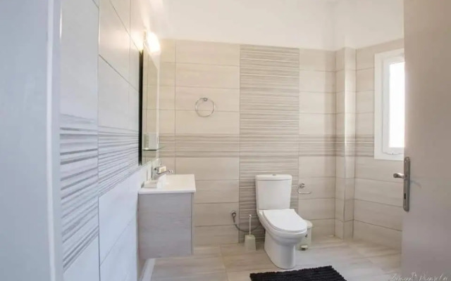 Soleil Apt 2