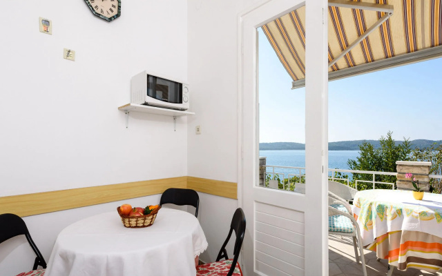 Apartment Mihaela - sea view : A2 Trogir, Riviera Trogir