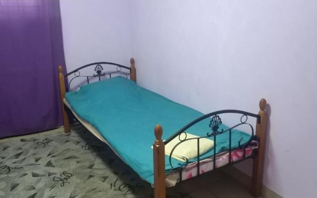 DMD Club Service Hostel