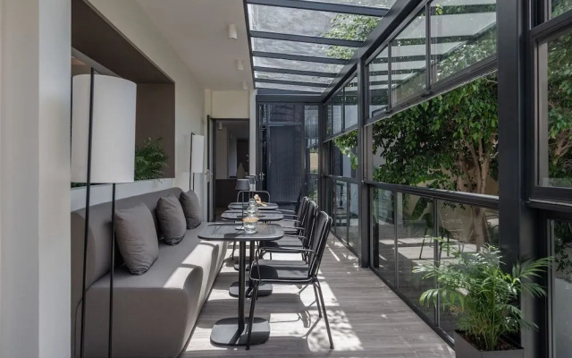 Bitzaro Boutique Hotel