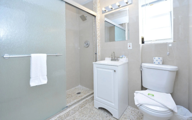 335 Ocean Walk Apartments