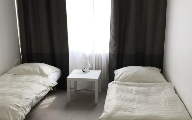 B&B Home