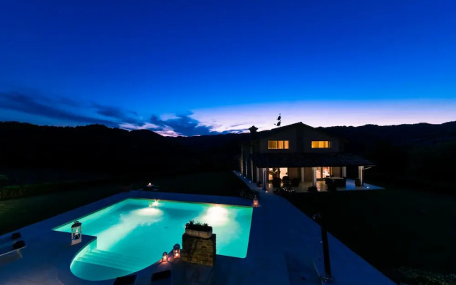 Heartbreaking Charming Villa in Chipieri - Marche