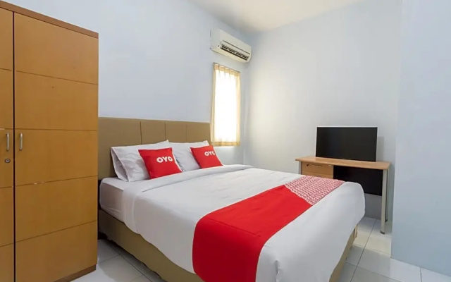 OYO 2110 Rotterdam Guest House