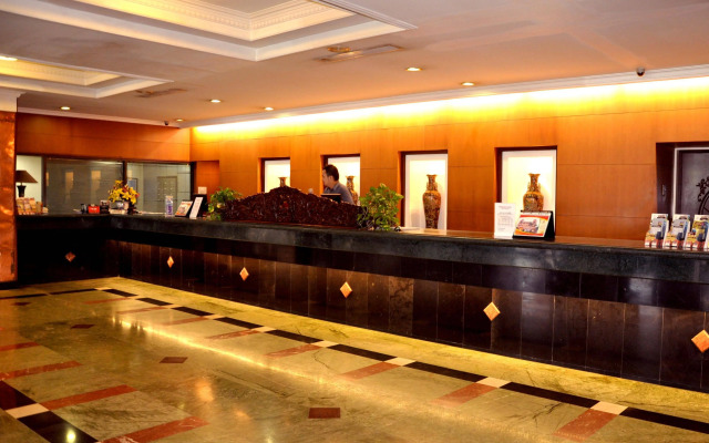Metro Park View Hotel Kota Lama Semarang